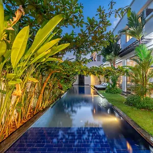 Onyx Villa
