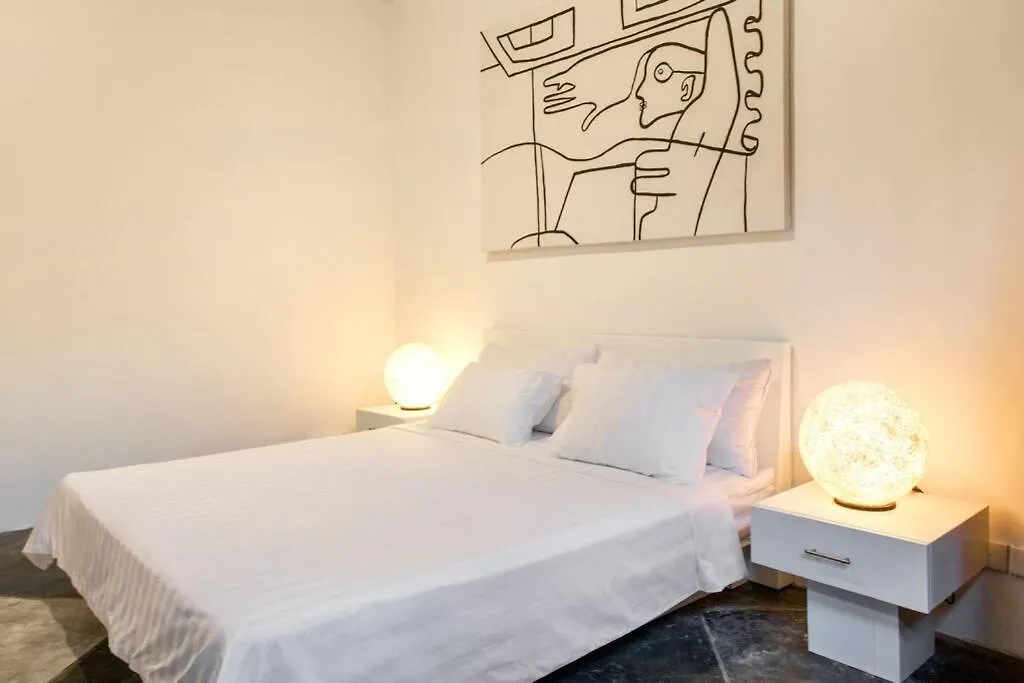 Villa Lola Seminyak  0*, Seminyak (Bali) Indonesia
