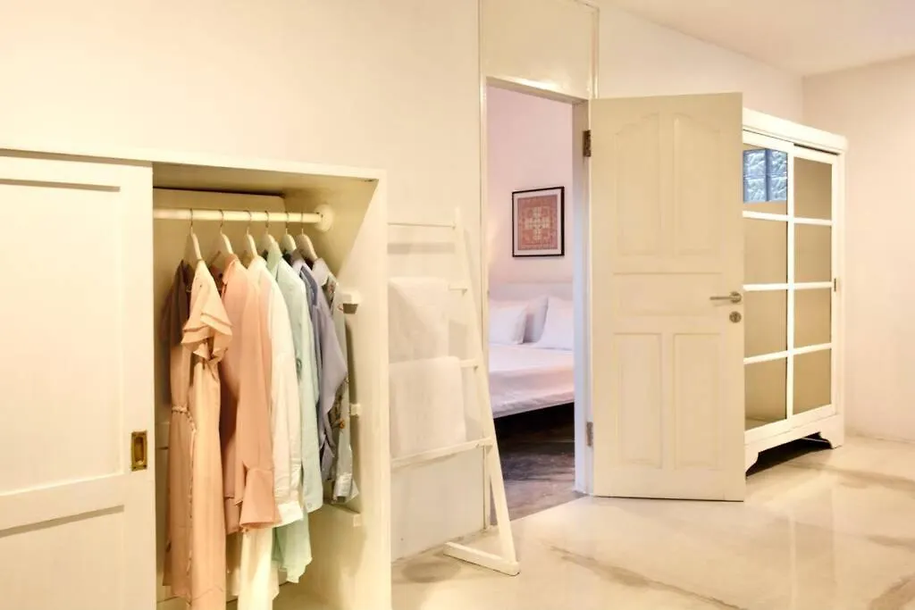 Villa Lola Seminyak   Seminyak (Bali)