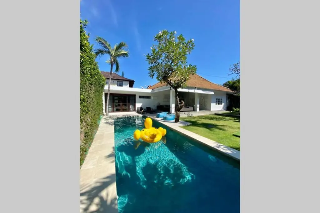 Villa Lola Seminyak